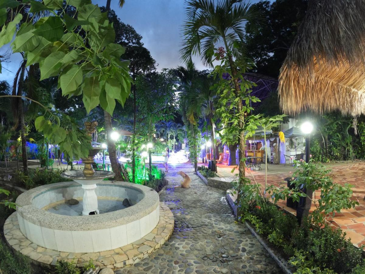 Ecohostal Rio Piedra エル・ザイノ エクステリア 写真