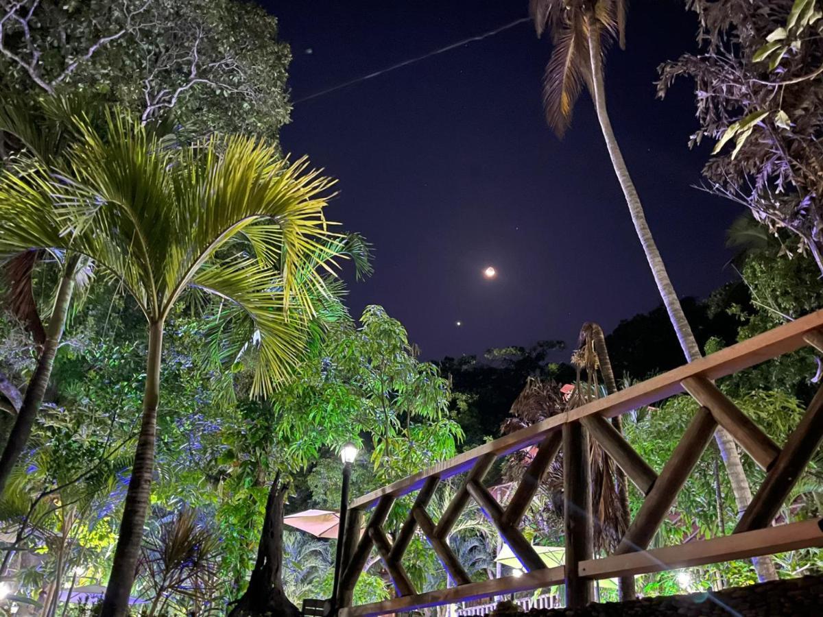 Ecohostal Rio Piedra エル・ザイノ エクステリア 写真